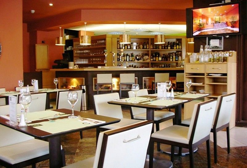 Sercotel Pozuelo Pozuelo de Alarcón Екстериор снимка