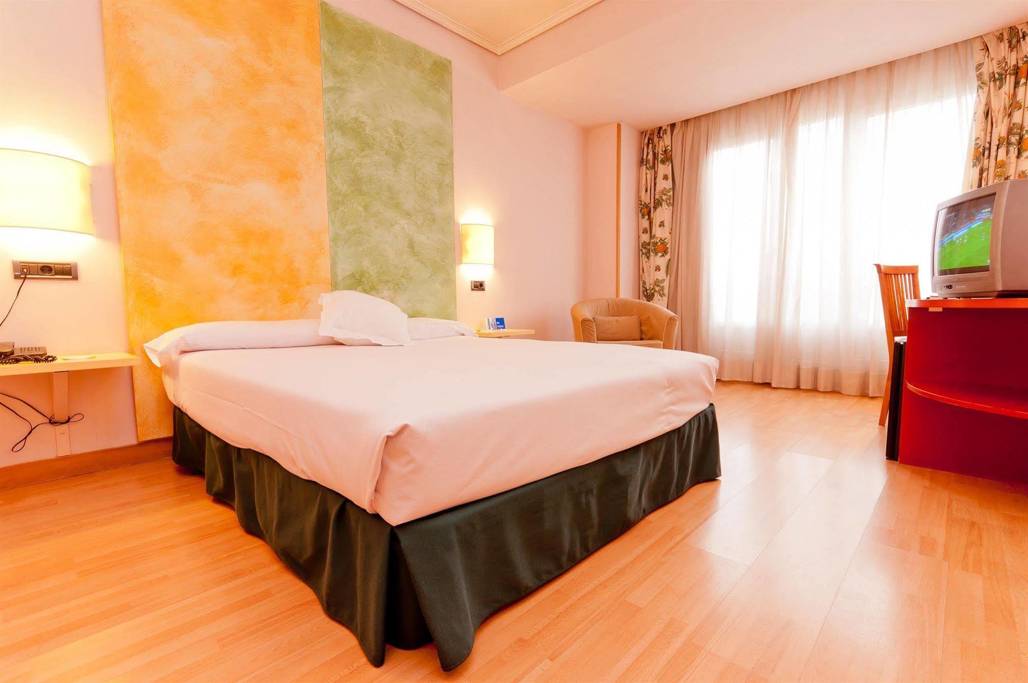 Sercotel Pozuelo Pozuelo de Alarcón Екстериор снимка